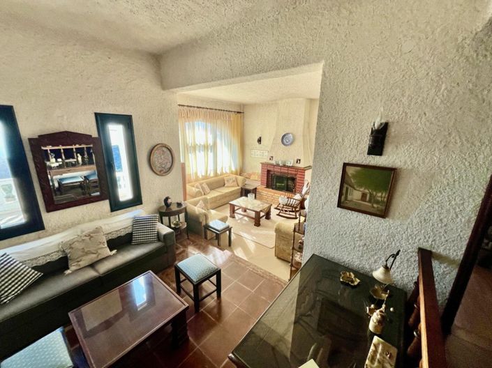 Image No.7-2 Bed House for sale