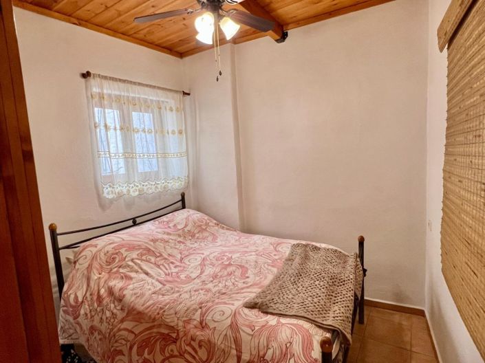 Image No.14-2 Bed House for sale