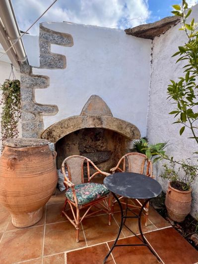 Image No.20-2 Bed House for sale