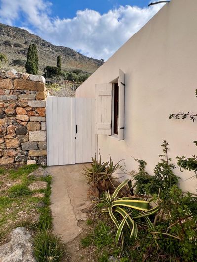 Image No.24-2 Bed House for sale