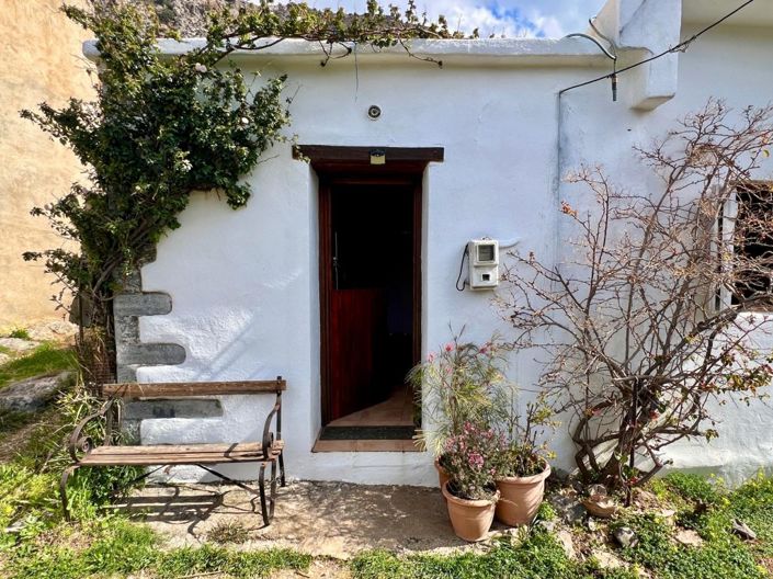 Image No.26-2 Bed House for sale