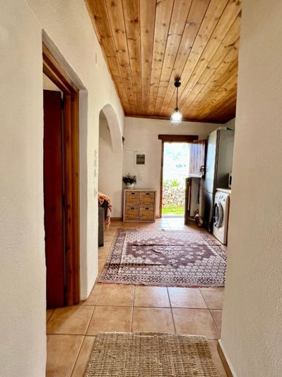 Image No.8-2 Bed House for sale