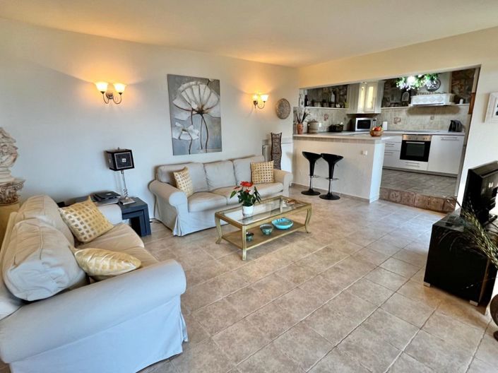 Image No.5-2 Bed Villa for sale