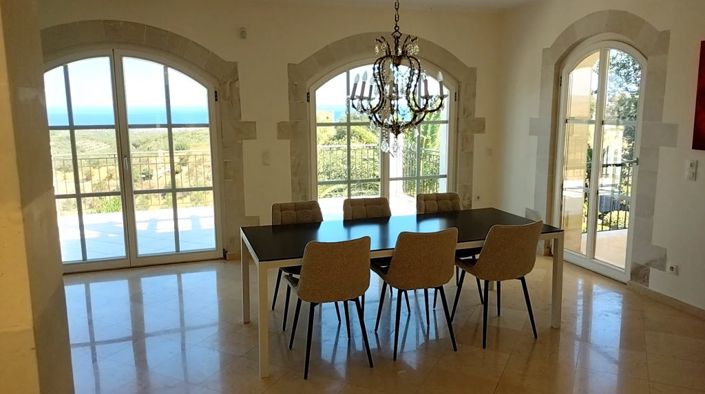 Image No.8-6 Bed Villa for sale