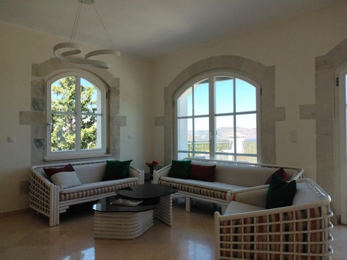 Image No.9-6 Bed Villa for sale