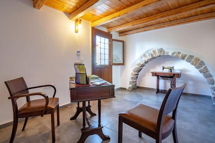 Image No.9-3 Bed House for sale