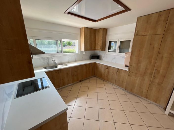 Image No.15-3 Bed Villa for sale