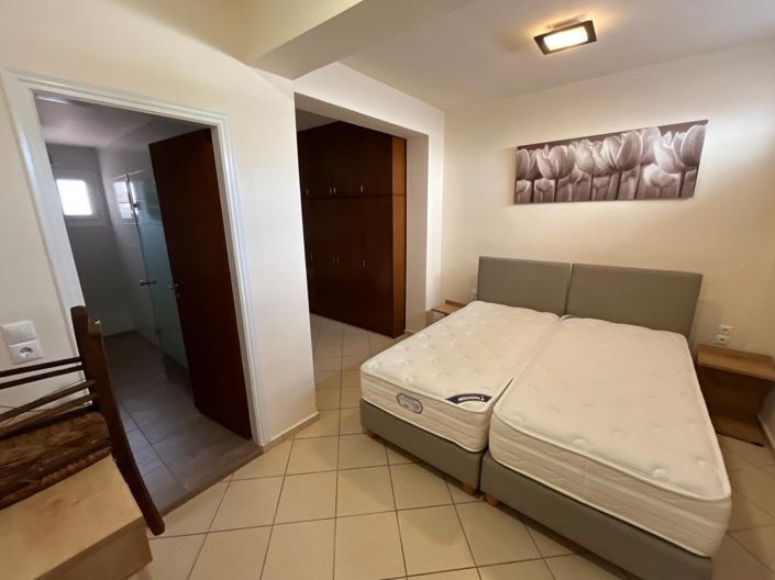 Image No.24-3 Bed Villa for sale