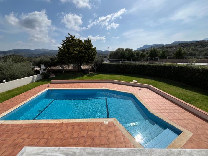 Image No.27-3 Bed Villa for sale