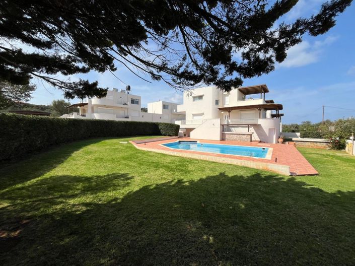 Image No.31-3 Bed Villa for sale