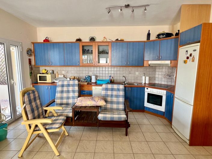 Image No.10-2 Bed House for sale