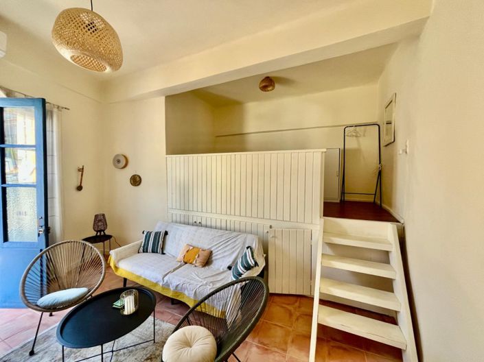 Image No.6-3 Bed House for sale