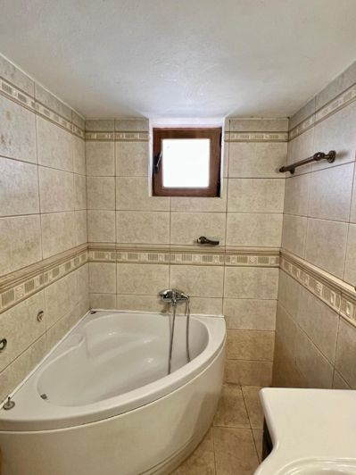 Image No.19-2 Bed Apartment for sale