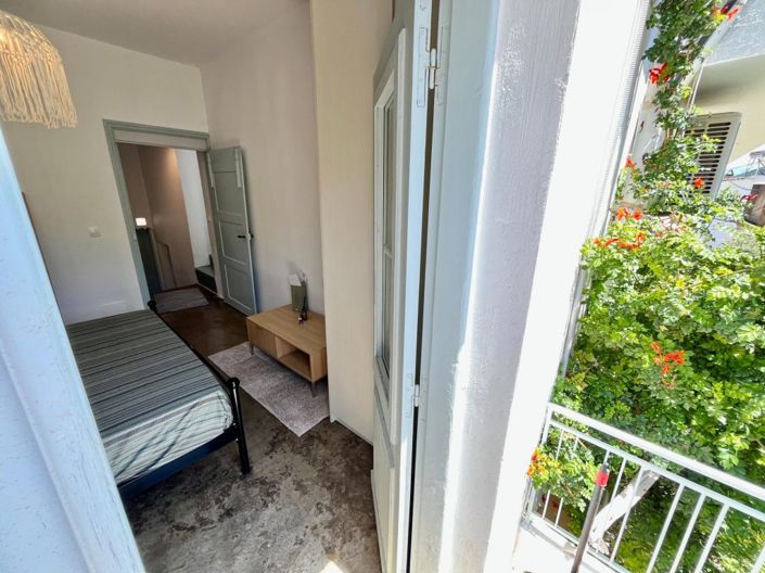 Image No.21-3 Bed House for sale