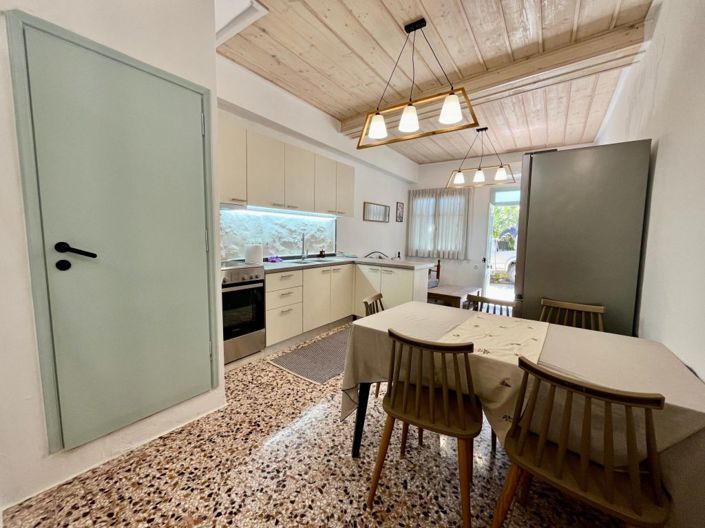 Image No.9-3 Bed House for sale