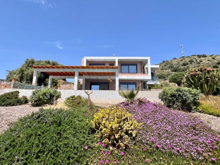 Image No.4-4 Bed Villa for sale