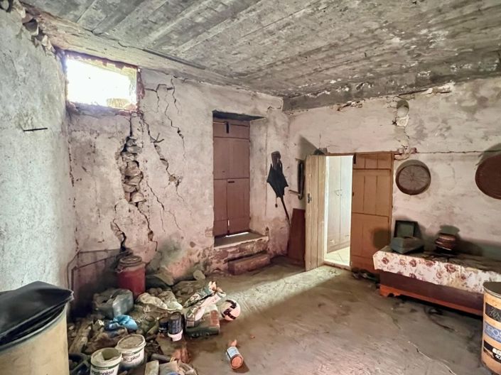 Image No.14-1 Bed House for sale