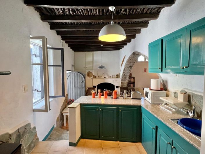Image No.16-2 Bed House for sale