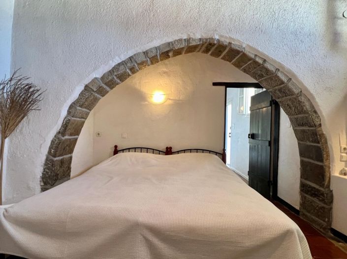 Image No.19-2 Bed House for sale
