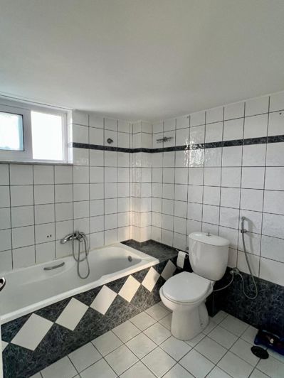 Image No.23-3 Bed Penthouse for sale