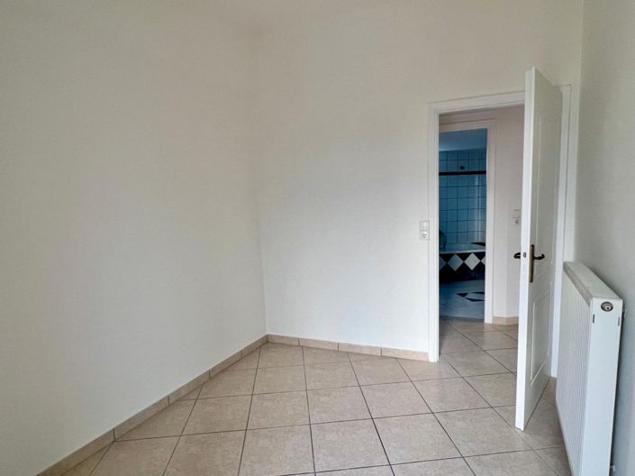 Image No.26-3 Bed Penthouse for sale