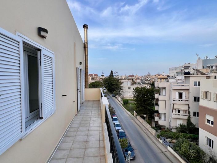 Image No.28-3 Bed Penthouse for sale