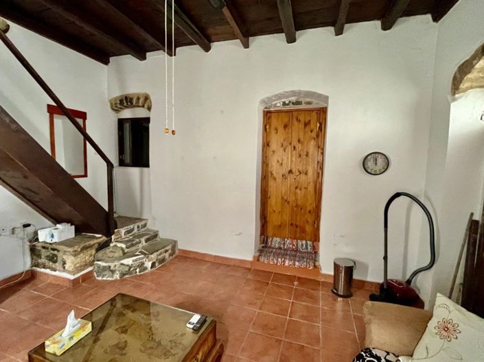 Image No.19-1 Bed House for sale