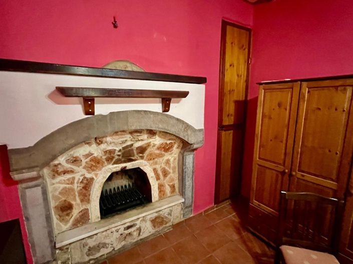 Image No.23-1 Bed House for sale