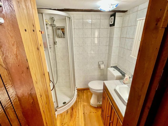 Image No.25-1 Bed House for sale