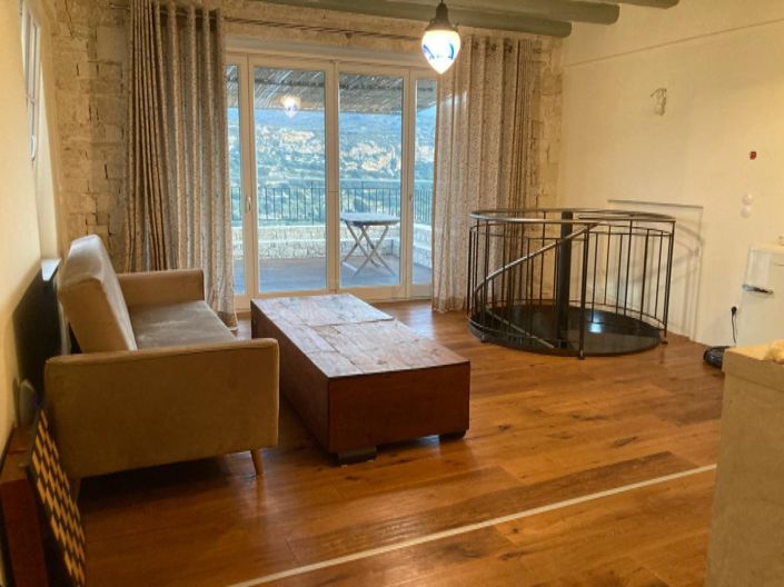 Image No.12-5 Bed House for sale