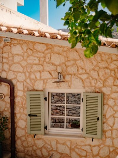 Image No.30-5 Bed House for sale