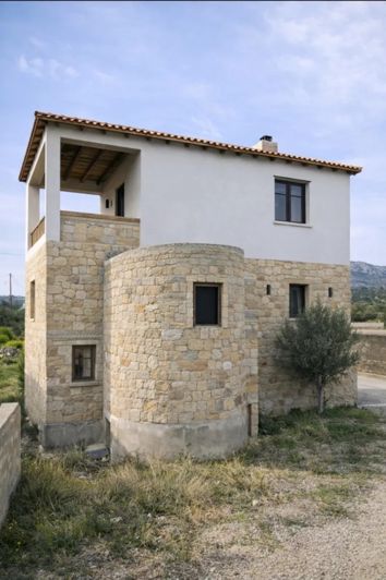 Image No.20-2 Bed House for sale