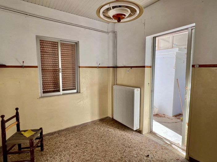 Image No.21-2 Bed House for sale