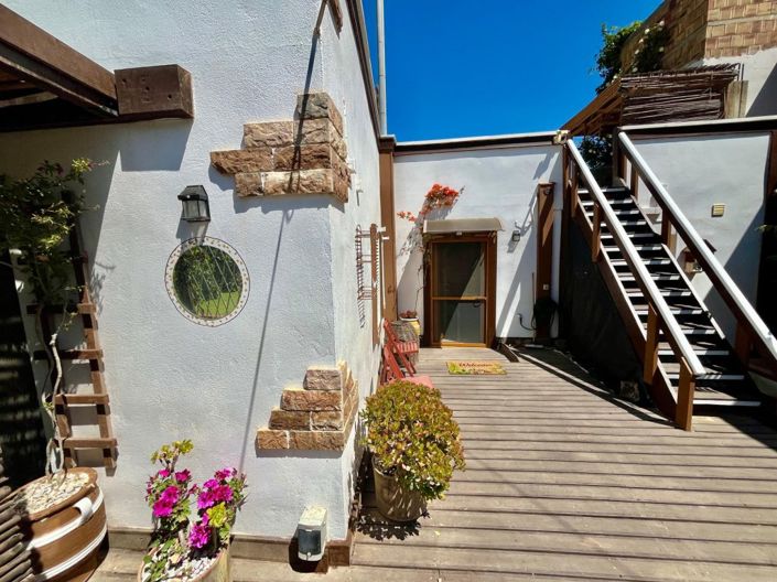 Image No.27-1 Bed Village House for sale