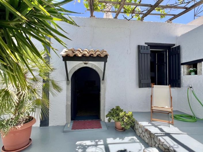 Image No.27-2 Bed House for sale