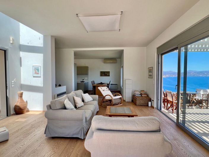 Image No.7-3 Bed Villa for sale