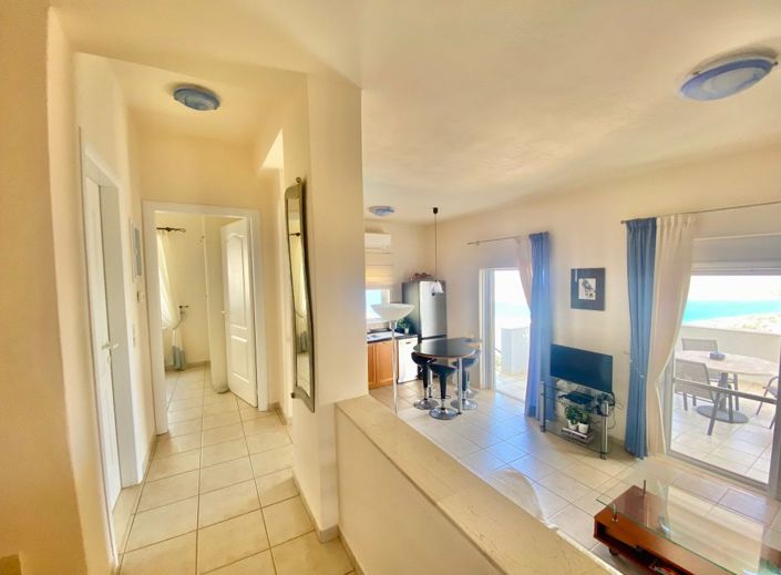 Image No.21-3 Bed House for sale