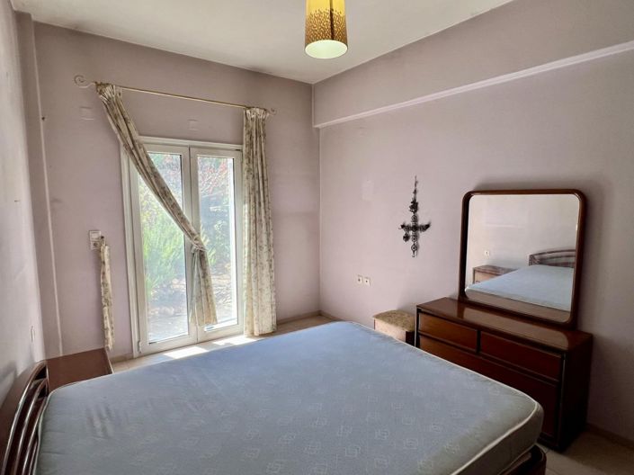 Image No.18-3 Bed House for sale