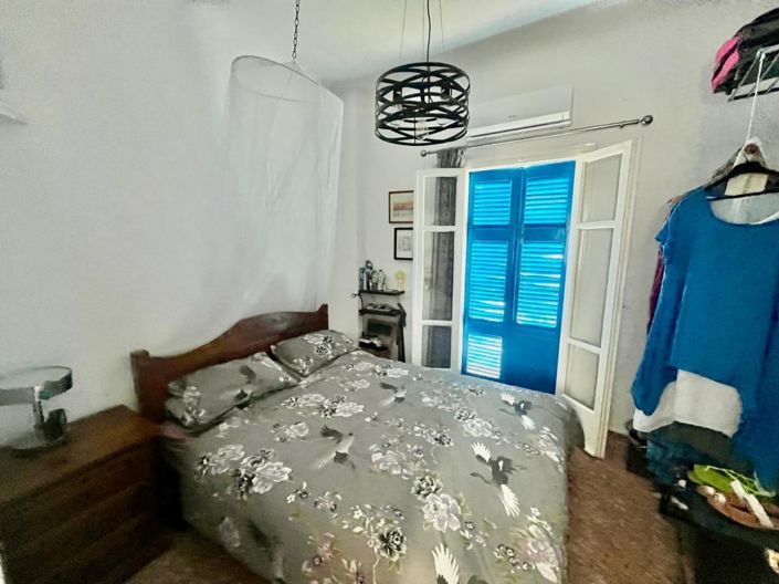 Image No.11-2 Bed House for sale