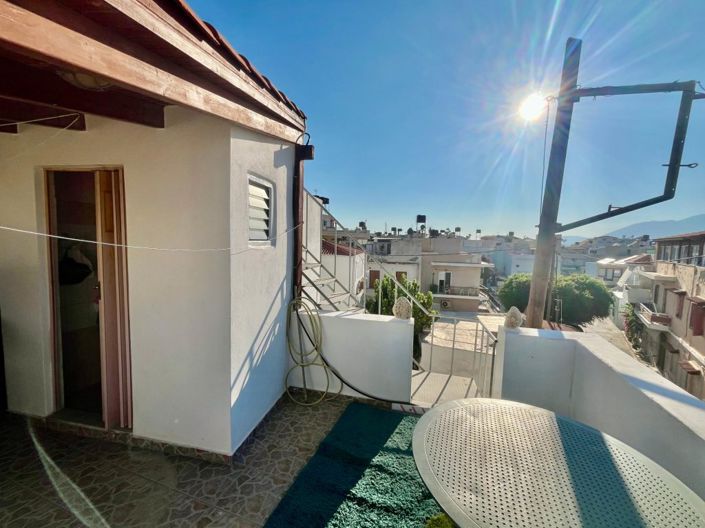 Image No.23-2 Bed House for sale