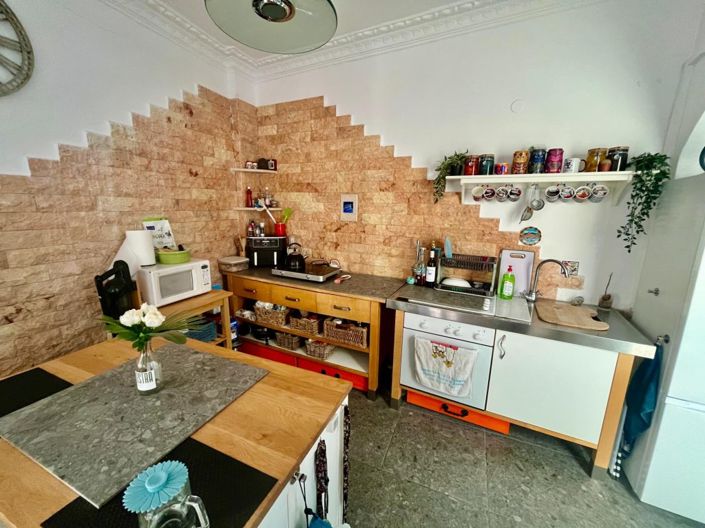 Image No.4-2 Bed House for sale
