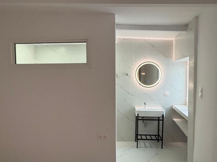 Image No.15-1 Bed House for sale