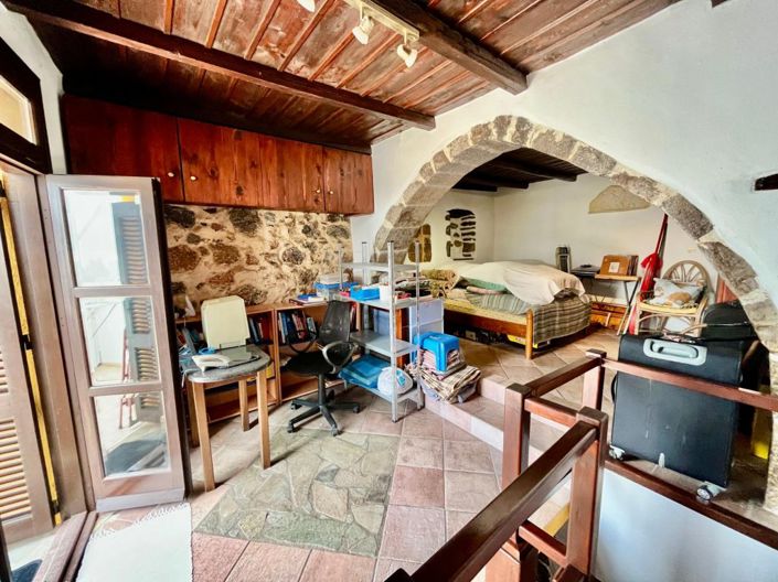 Image No.15-2 Bed Village House for sale