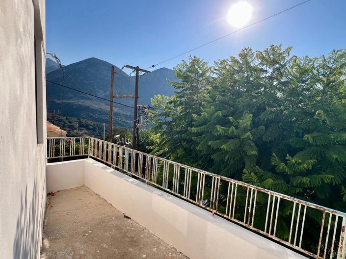 Image No.18-3 Bed Village House for sale