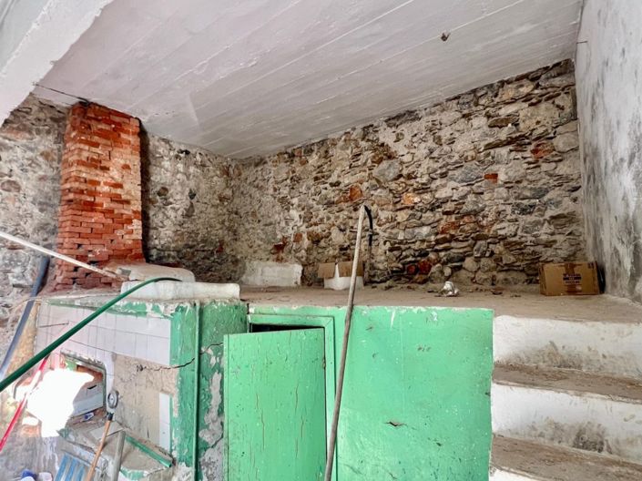 Image No.26-3 Bed Village House for sale