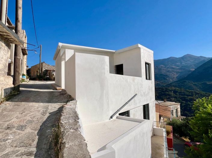 Image No.29-3 Bed Village House for sale