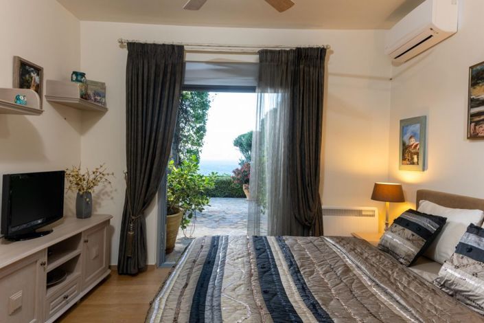 Image No.16-4 Bed Villa for sale