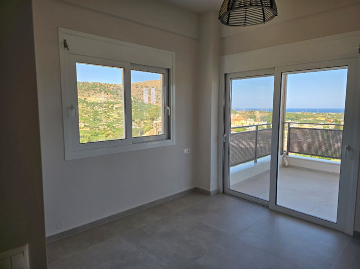 Image No.13-3 Bed House for sale