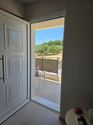 Image No.24-3 Bed House for sale