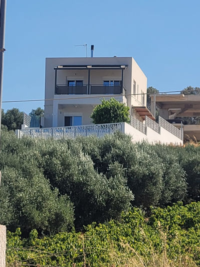 Image No.26-3 Bed House for sale
